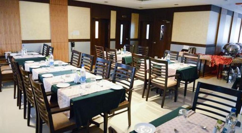 Hotel Hill View Kochi Exterior foto